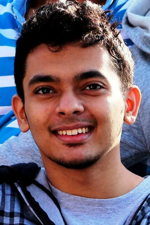 Ashwin Thampi interpretando a Kunjunni