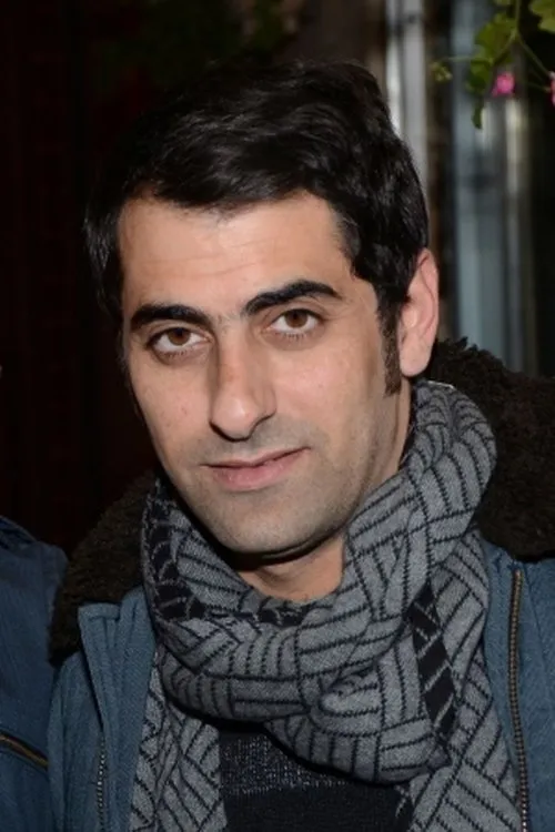 Ravid Plotnik ha trabajado con Asi Israelof en 1 ocasiones