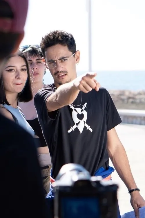 Xena Montañez ha trabajado con Asier Tro en 1 ocasiones