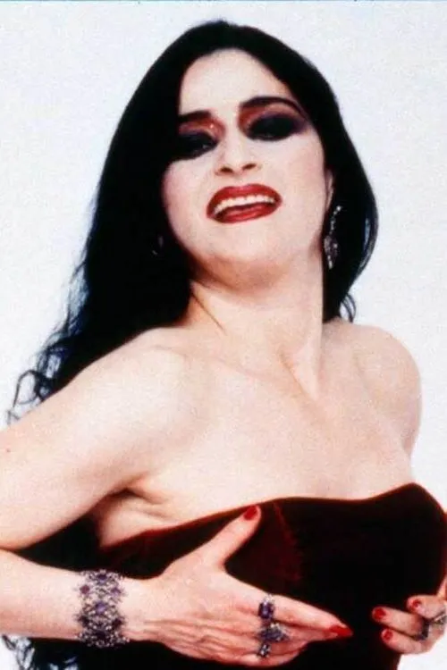 Astrid Hadad interpretando a Teresa de Teresa