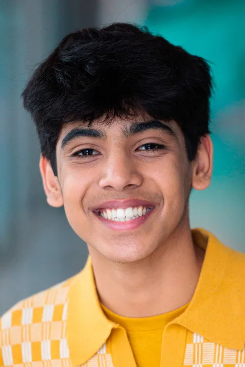 Atharva Verma interpretando a Hunter