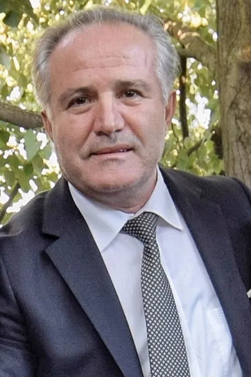 Marjan Cakmakoski ha trabajado con Atila Klince en 1 ocasiones