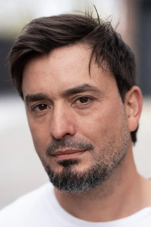 Götz Argus ha trabajado con Atilla Oener en 1 ocasiones