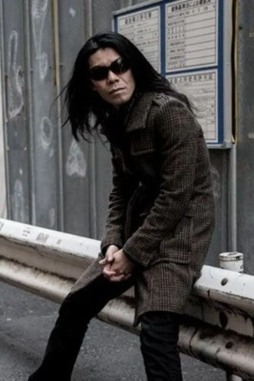 Scott "Wino" Weinrich ha trabajado con Atsuo Mizuno en 1 ocasiones