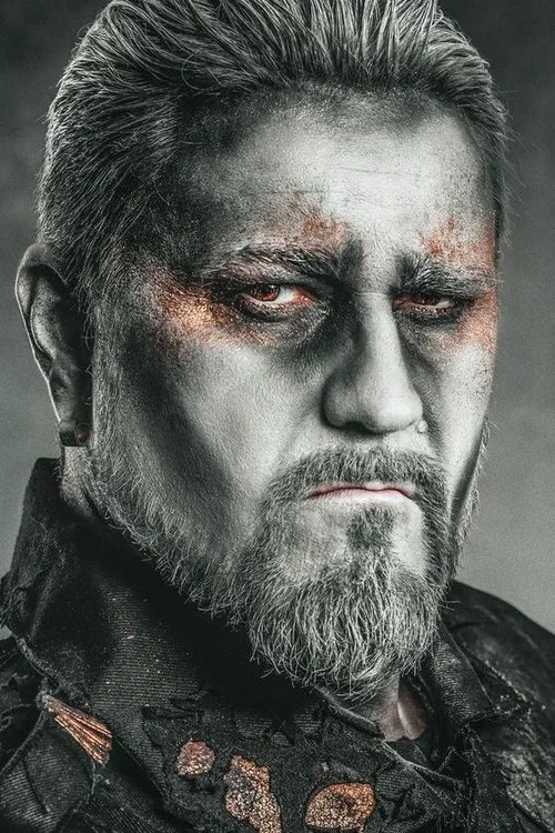 Matthew Greywolf ha trabajado con Attila Dorn en 1 ocasiones