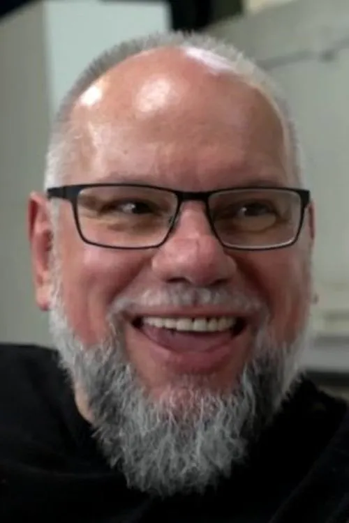 Attila Schuster interpretando a 