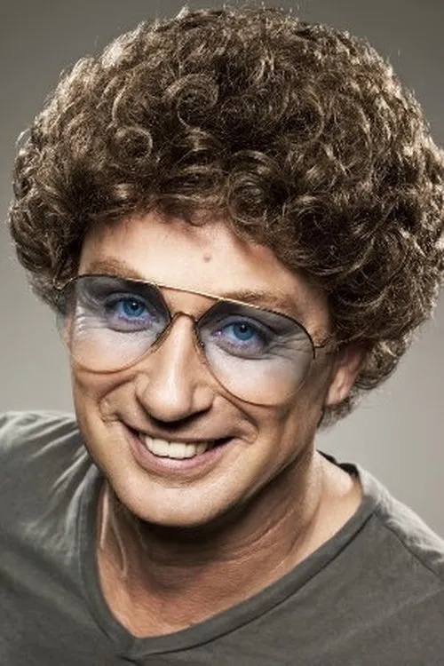 Atze Schröder interpretando a himself