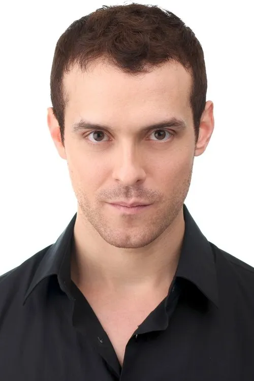 Aubrey Deeker Hernandez en su biografía y filmografía