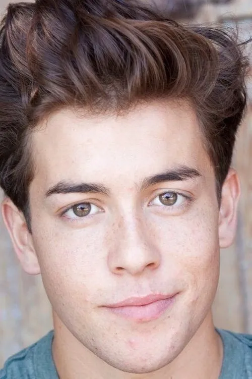 August Roads interpretando a Duffy