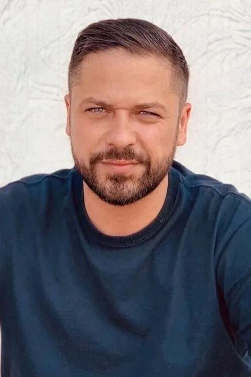 Cosmin Natanticu ha trabajado con Augustin Viziru en 1 ocasiones