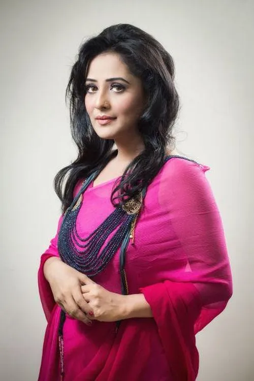 Aupee Karim — personaje: Rizwana