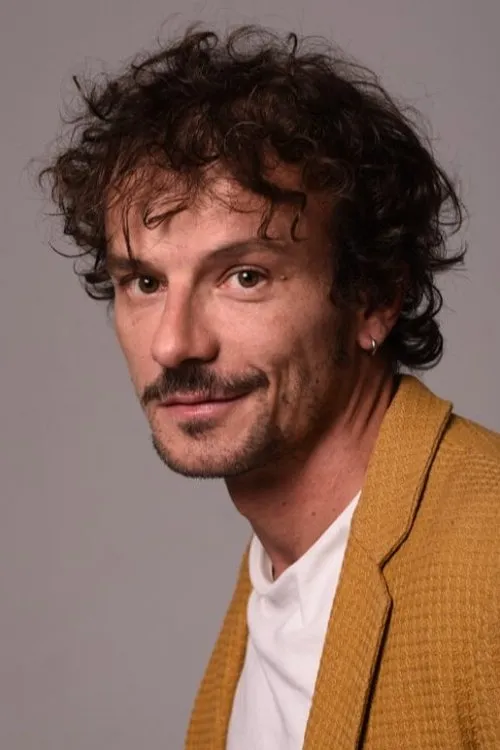 Edurne Ferrer ha trabajado con Aure Sánchez en 1 ocasiones