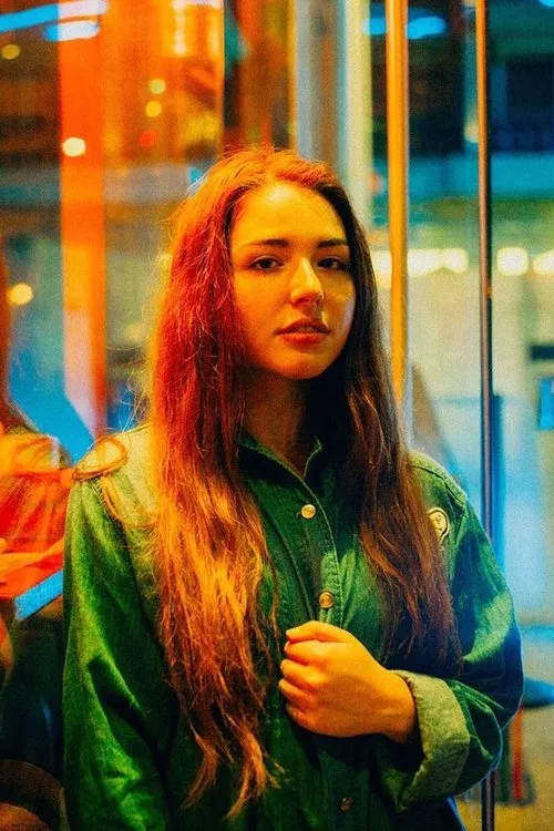 Autumn Farrell en su biografía y filmografía