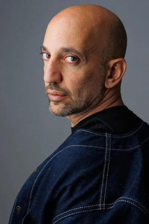 Foto de perfil del actor Avi Dangur en el reparto
