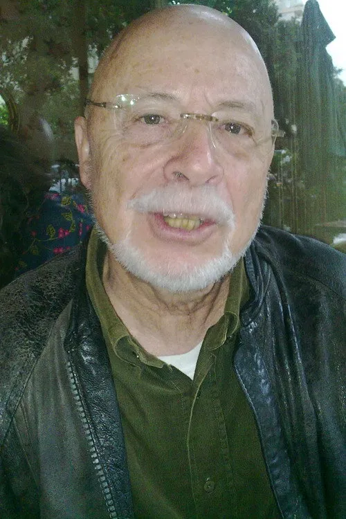 Avraham Heffner interpretando a Elihu Goldfarb (as Avram Heffner)