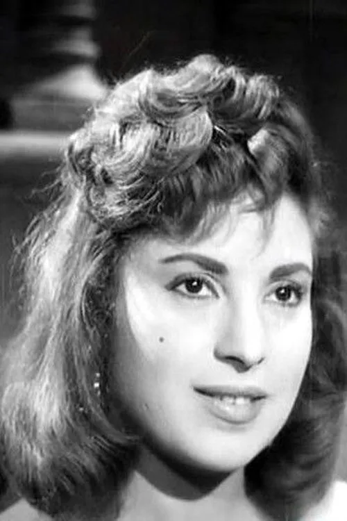 Ragaa Youssef ha trabajado con Awatef Youssef en 3 ocasiones