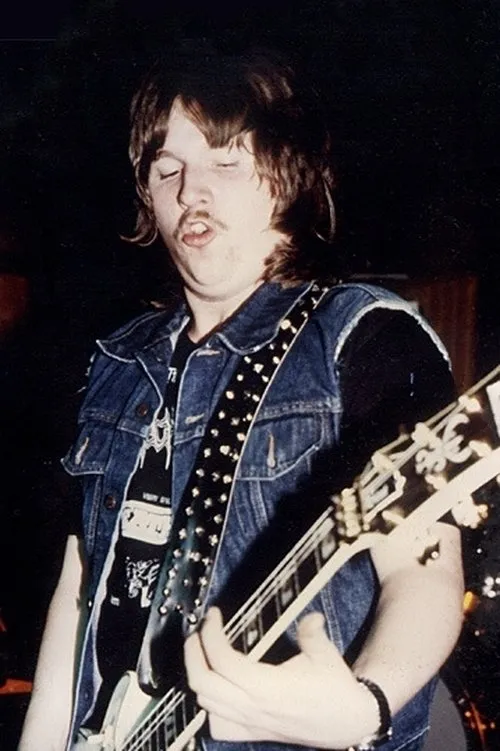 Axel Katzmann interpretando a Self - Guitars