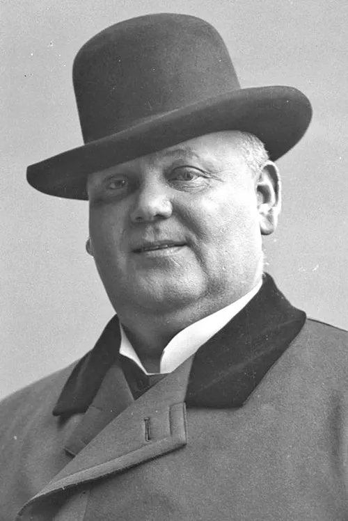 Axel Ringvall interpretando a Wulff Grijp