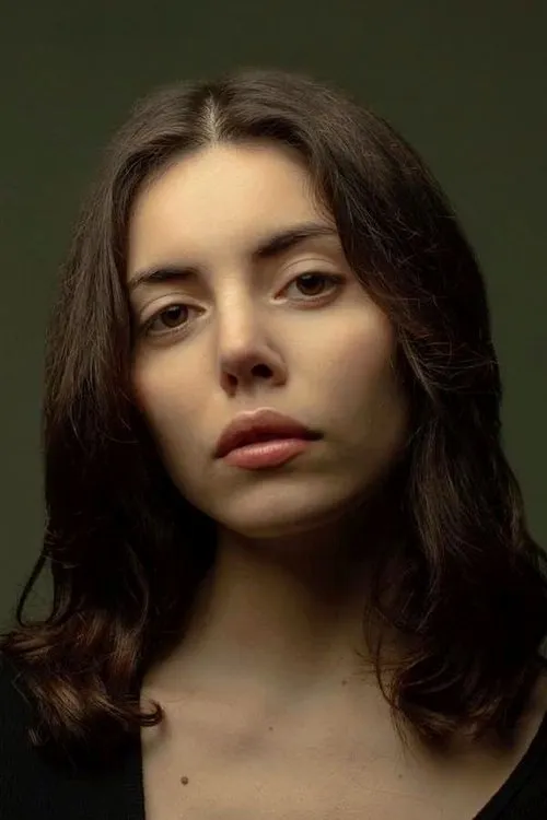 Carolina Cabrerizo ha trabajado con Aya Wolf en 1 ocasiones