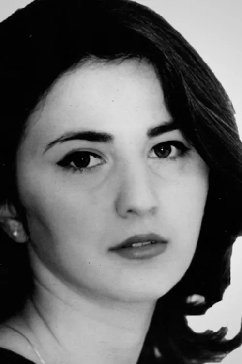 Ayan Mirgasimova interpretando a Sabina