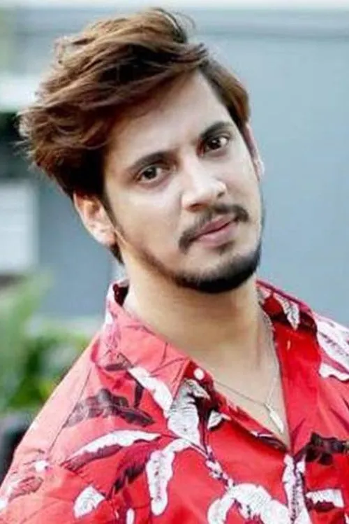 Ayaz Ahmed — personaje: Pulkit