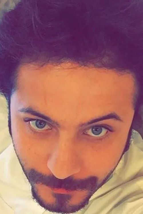 Shaheen ?Al-Shaheen ha trabajado con Ayoub Al-Shatti en 2 ocasiones