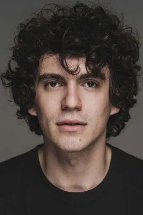 ?as???? ???st?f?????? ha trabajado con Babis Alefantis en 1 ocasiones