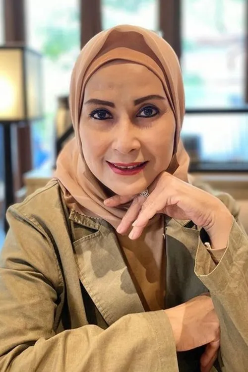 Steady Rimba ha trabajado con Baby Zelvia en 1 ocasiones