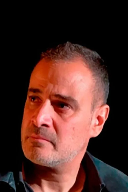 G?????? S?µe???d?? ha trabajado con Βαγγέλης Ρόκος en 2 ocasiones