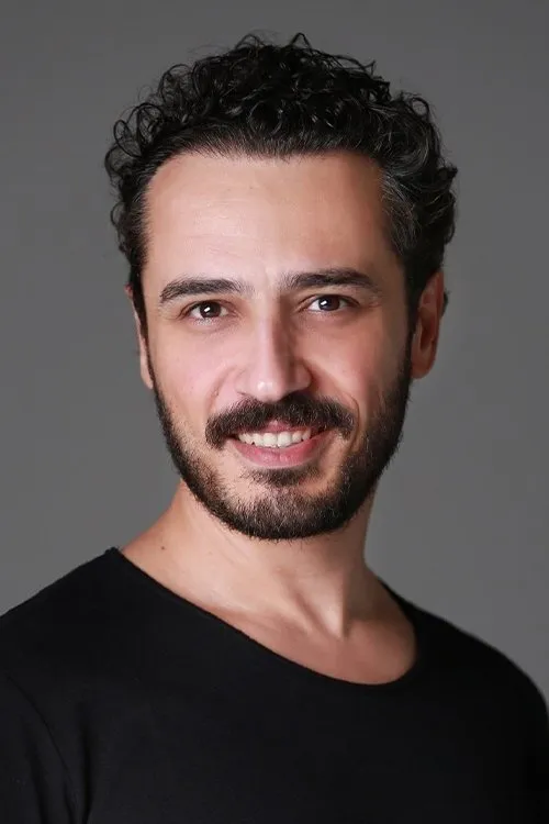 Baran Akbulut — personaje: Cahit Zarifoglu