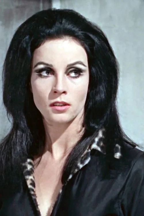 Barbara Angely interpretando a