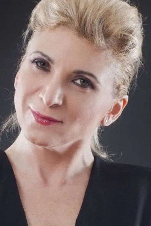 Barbara Foria interpretando a Rosalia