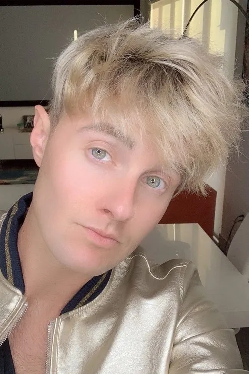 Alex Burris ha trabajado con Bart Baker en 1 ocasiones