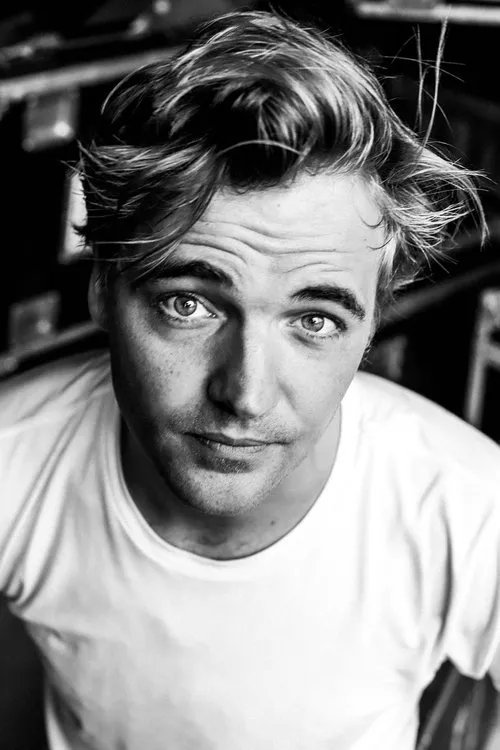 Bart van den Donker en su biografía y filmografía