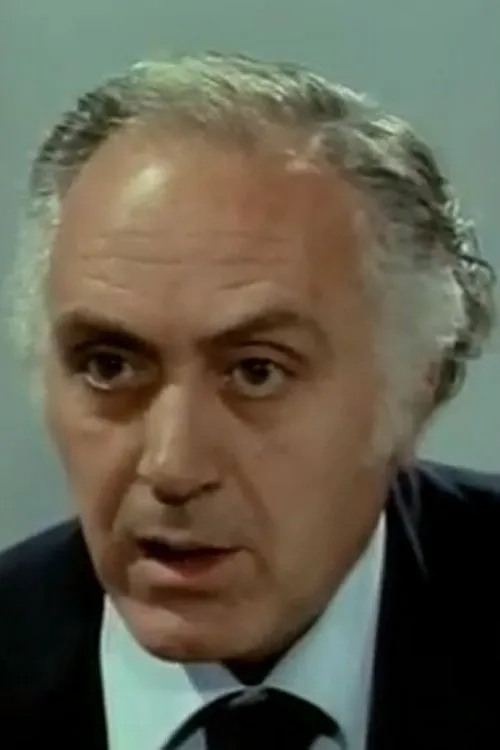 Βασίλης Ανδρεόπουλος interpretando a