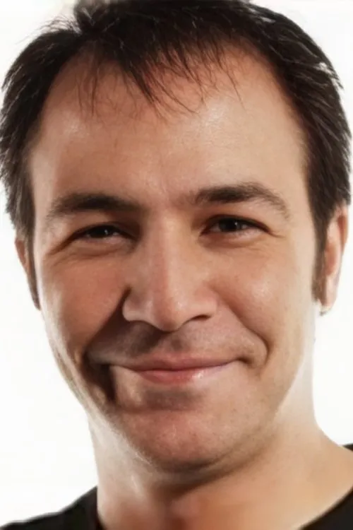 Basri Albayrak — personaje: Av. Serdar