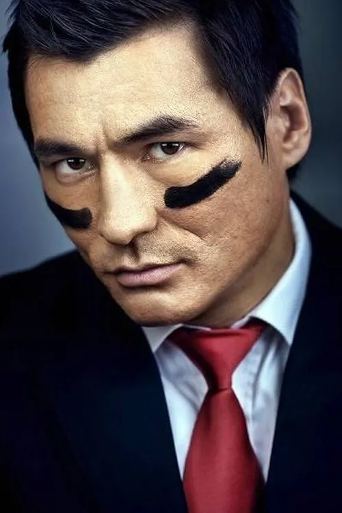 ?????? ??????? ha trabajado con Batu Hasikov en 1 ocasiones