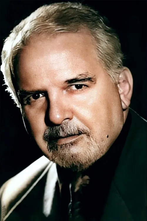 Baykal Saran — personaje: Behzat Bey