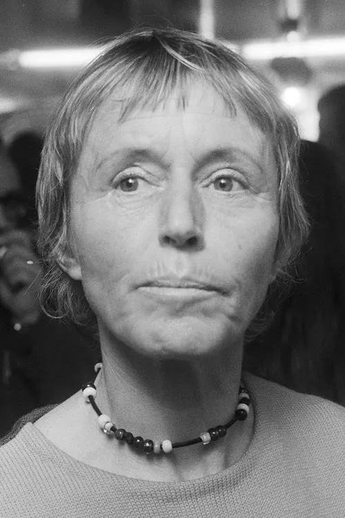 Klaus Ackermann ha trabajado con Beate Uhse en 1 ocasiones