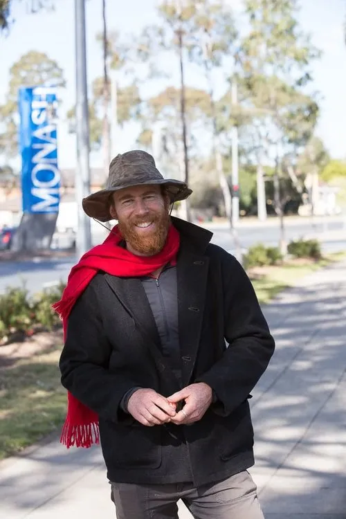 Hamish Blake ha trabajado con Beau Miles en 1 ocasiones