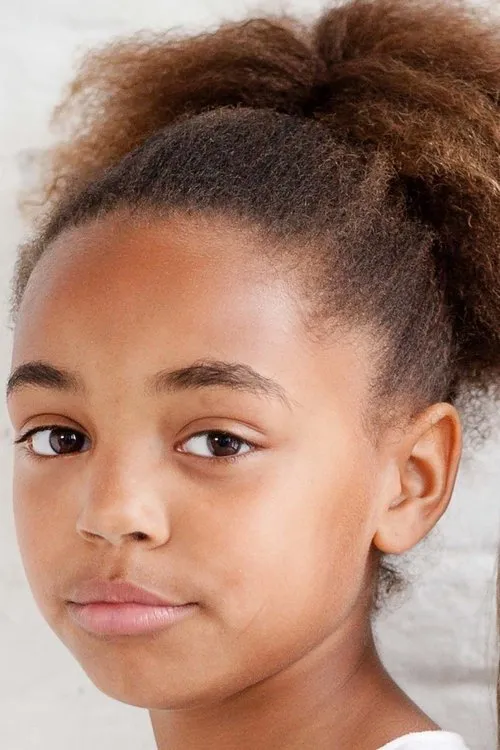 Bebel Tshiani Baloji interpretando a Binti