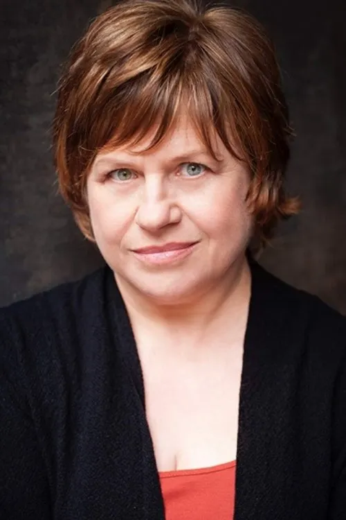 Beverlee McKinsey ha trabajado con Becca Lish en 1 ocasiones