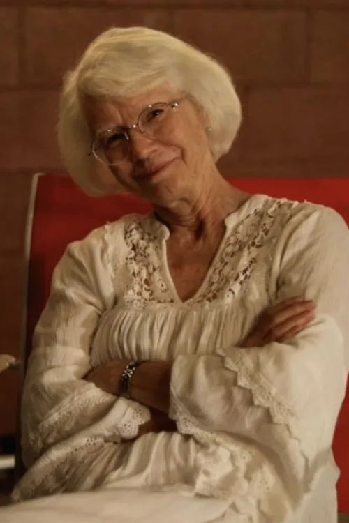 Becky Brown — personaje: Dottie