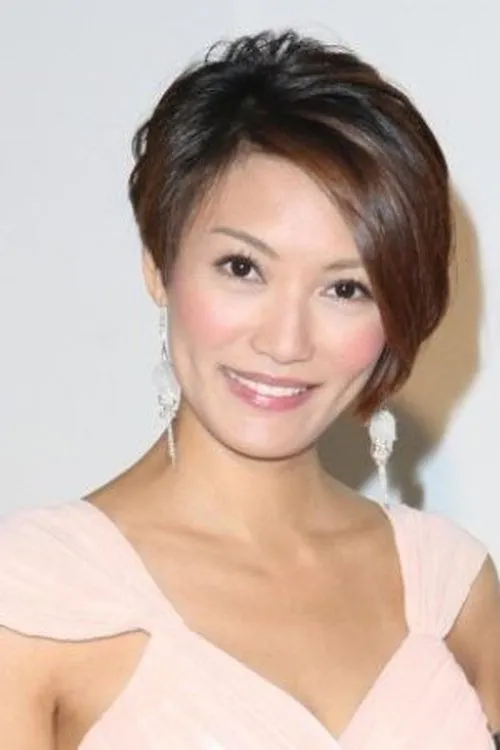 Becky Lee interpretando a Apple