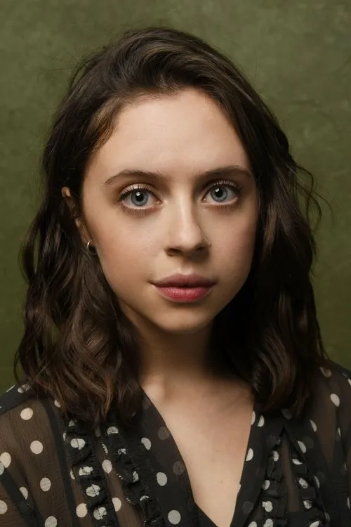 Bel Powley en su biografía y filmografía