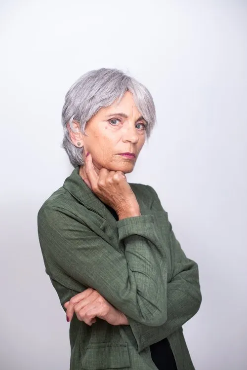 Anastasia Russo ha trabajado con Belén Cruz en 1 ocasiones