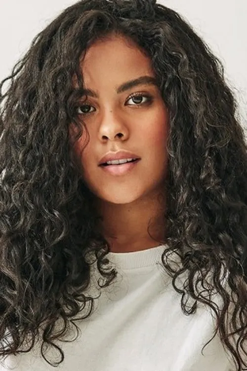 Bella Campos en su biografía y filmografía