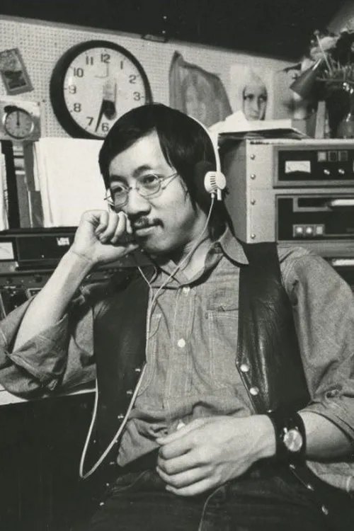 Vaughn Monroe ha trabajado con Ben Fong-Torres en 1 ocasiones