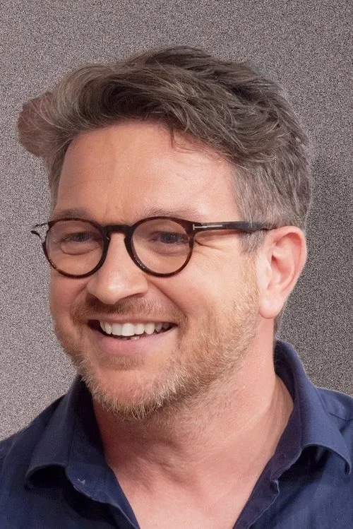 Ben Garrod — personaje: Self - Presenter