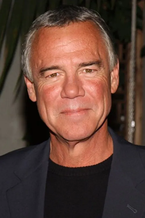 Ben Masters interpretando a 